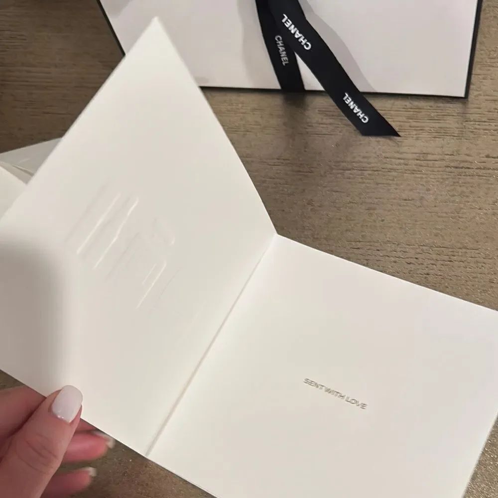 Chanel Gift Box with Cards - Picture 4 of 16
